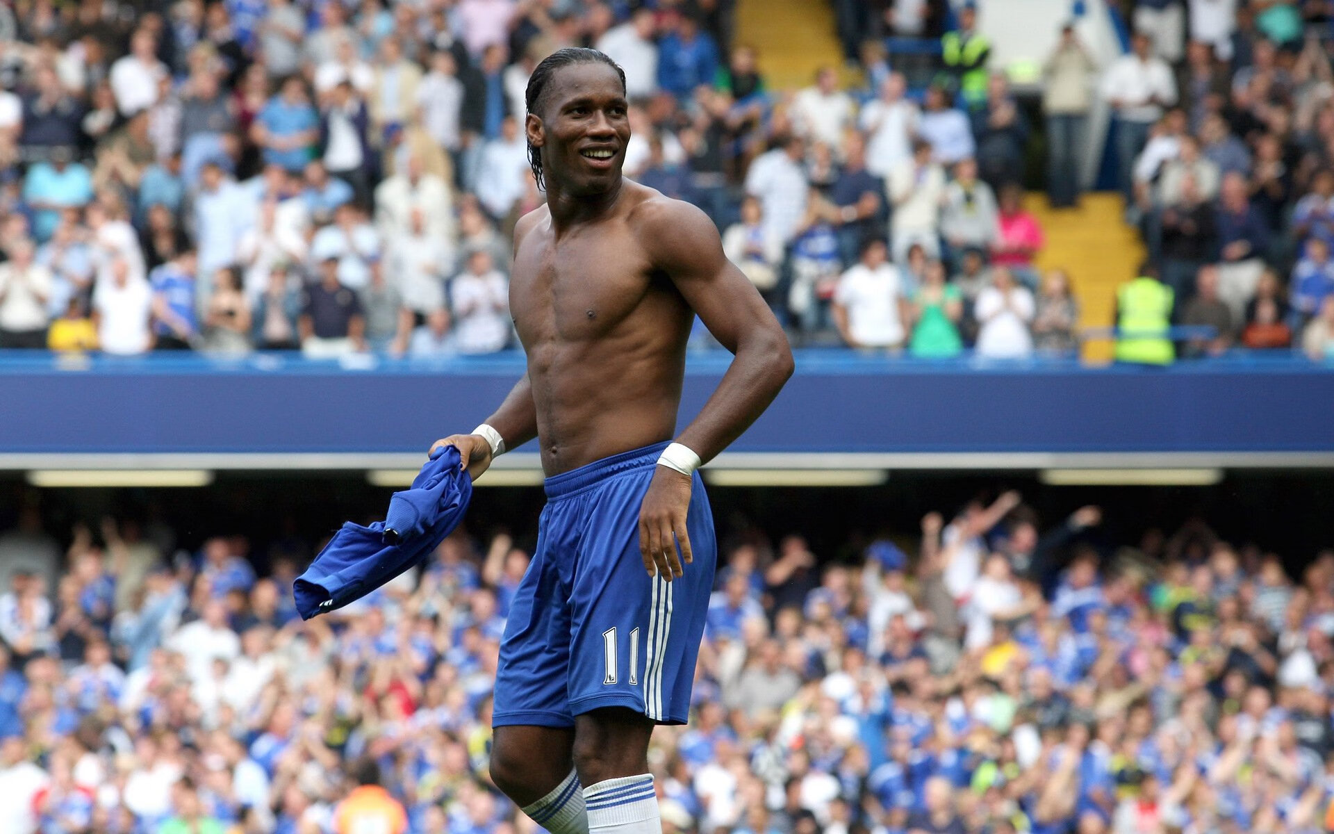 法甲是否能依靠巴黎推动整体水平提升，法甲联赛巴黎